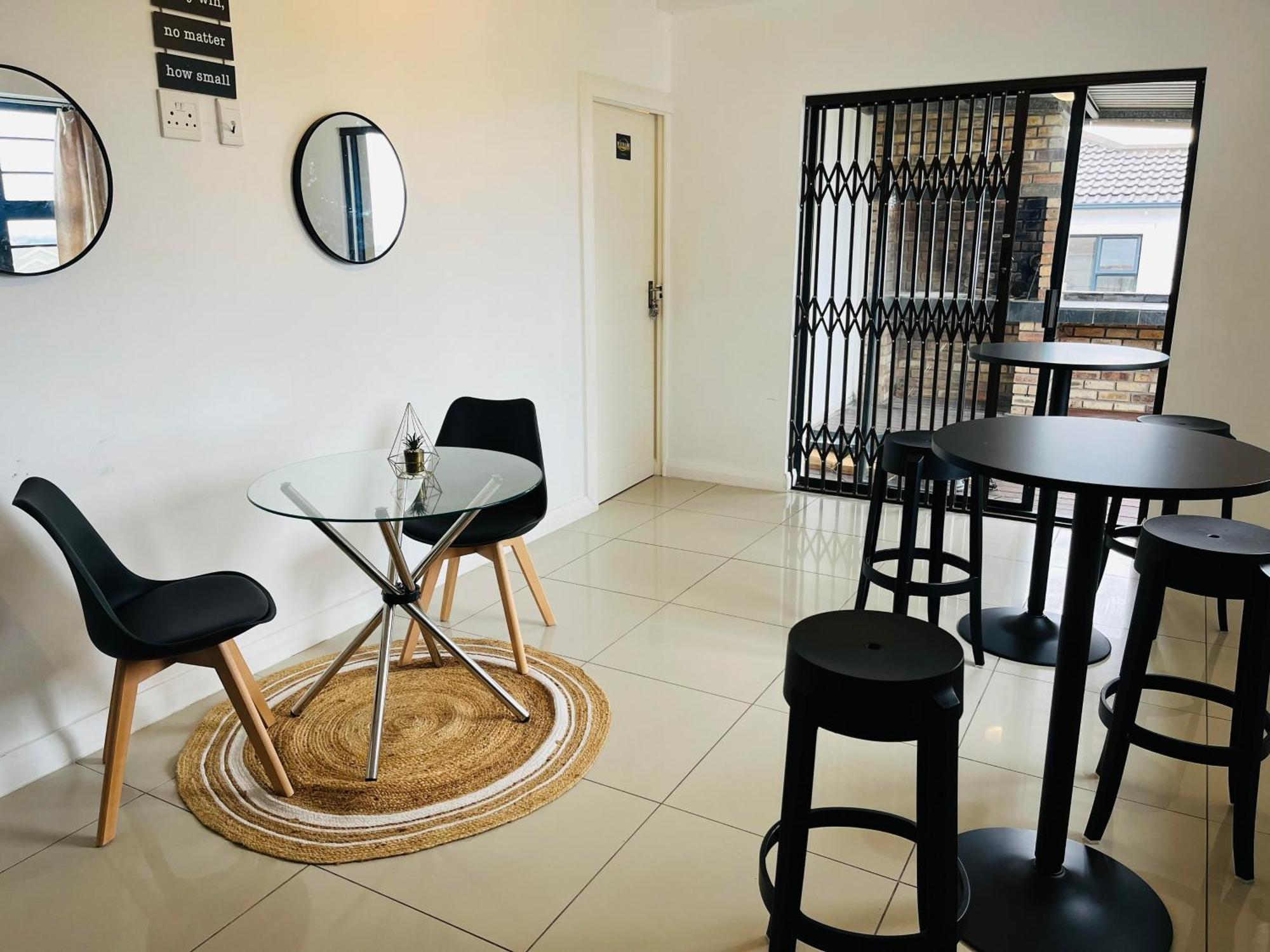 Mount Pleasant Suites Port Elizabeth Esterno foto